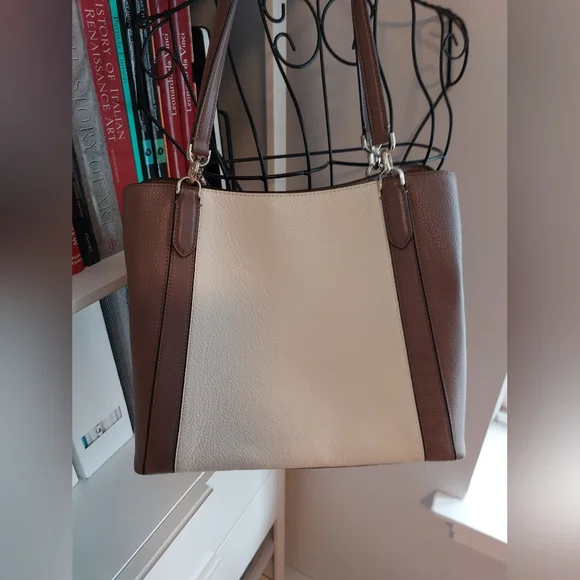 Kate Spade Leather Shoulder Bag - Picture 14 of 14